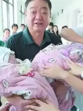 麻辣烫外卖异物事件